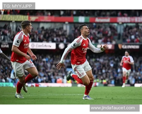 曼城四场不胜利物浦平局助阿森纳渔翁得利194亿大战引发关注